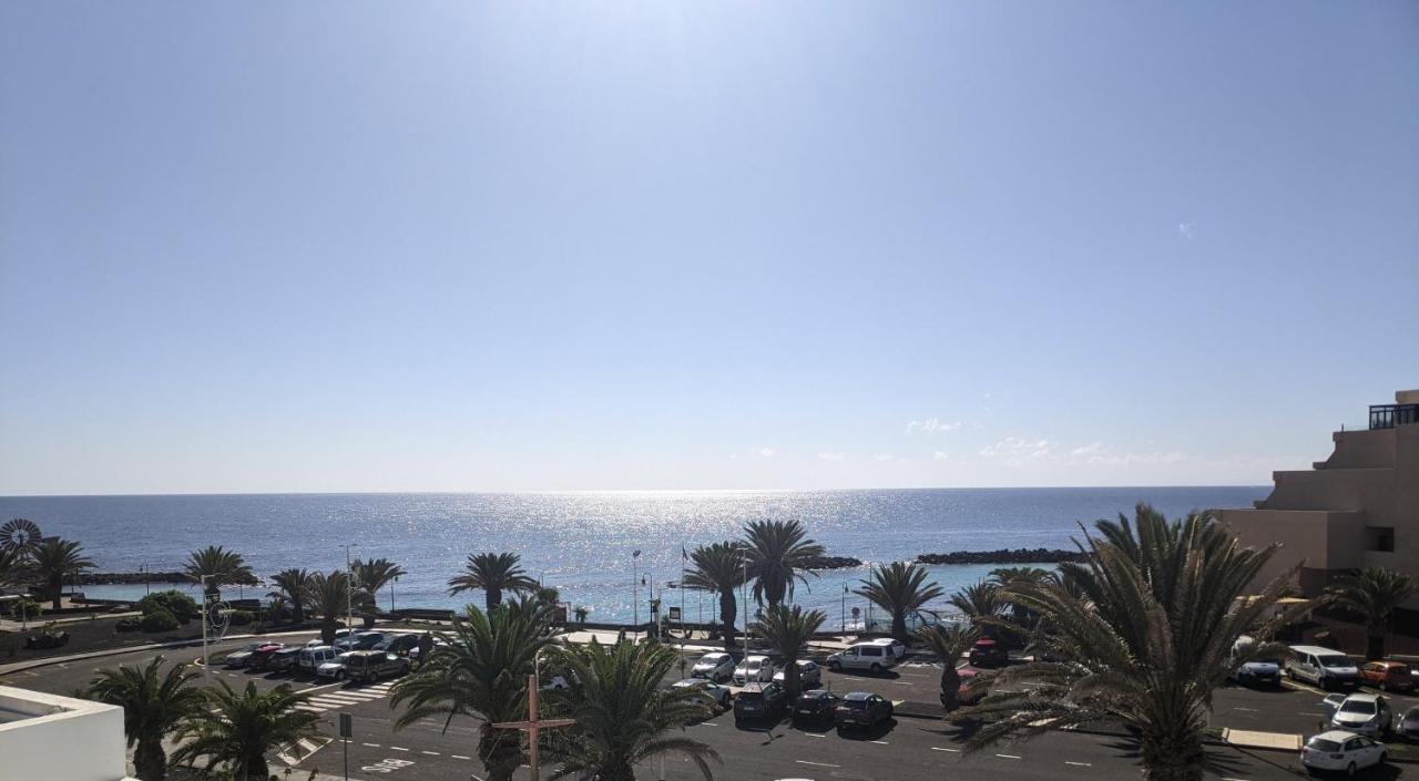 Apartamentos Galeon Playa Costa Teguise Eksteriør bilde