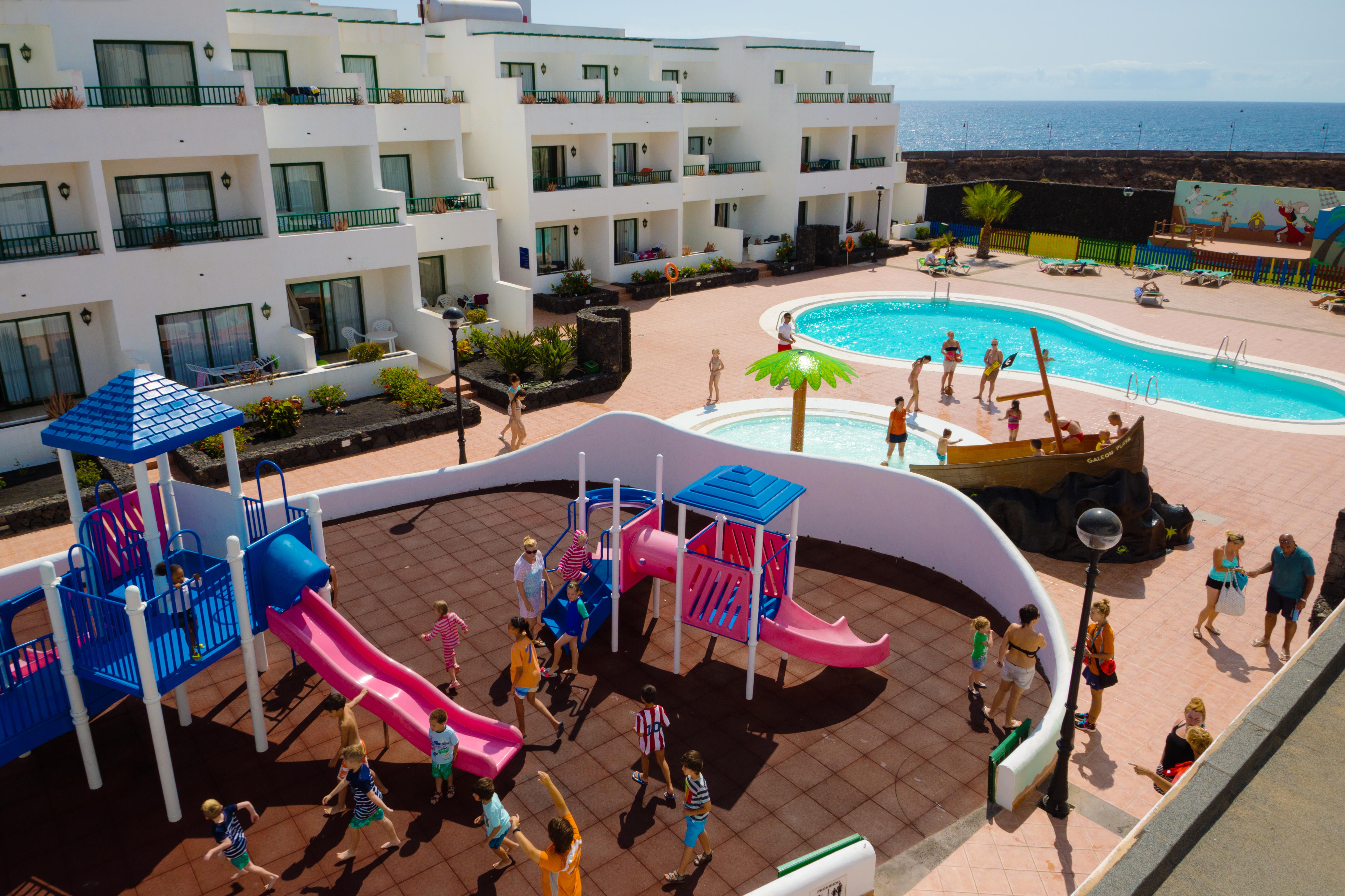 Apartamentos Galeon Playa Costa Teguise Eksteriør bilde