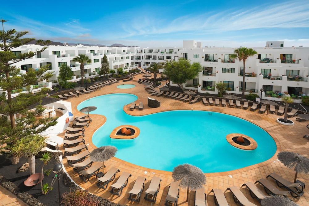 Apartamentos Galeon Playa Costa Teguise Eksteriør bilde