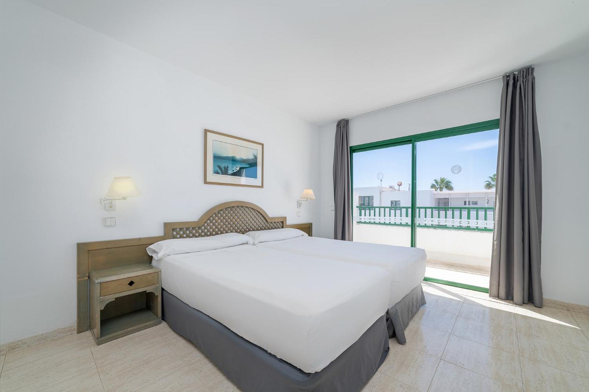 Apartamentos Galeon Playa Costa Teguise Eksteriør bilde